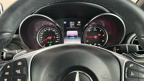 MERCEDES-BENZ C CLASS C250d AMG Line Premium Plus Auto