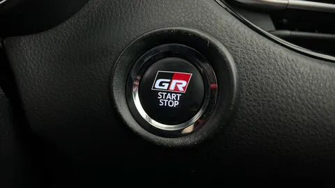 TOYOTA C-HR 1.8 Hybrid GR Sport CVT