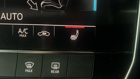 AUDI A6 40 TFSI Sport S Tronic [Tech Pack]