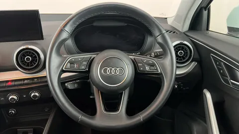AUDI Q2 35 TFSI Sport S Tronic