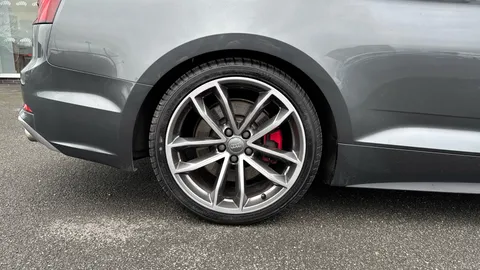 AUDI A5 S5 Quattro Tiptronic