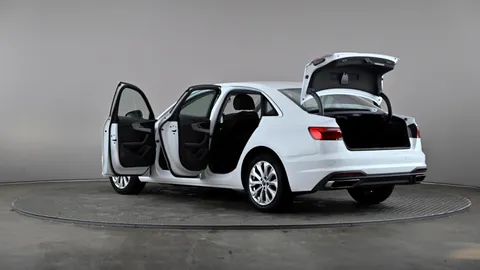 AUDI A4 35 TFSI Technik S Tronic