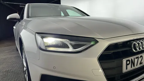 AUDI A4 35 TFSI Technik S Tronic