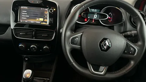 RENAULT CLIO 0.9 TCE 75 Iconic