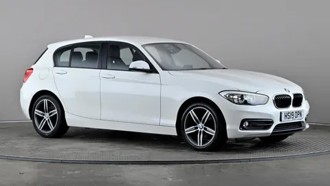 BMW 1 SERIES 118i [1.5] Sport [Nav/Servotronic]