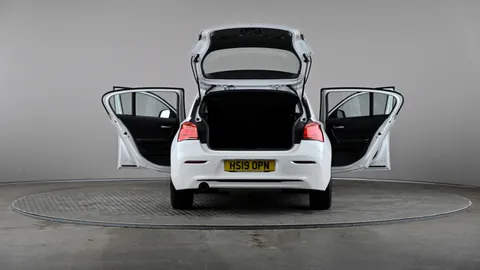 BMW 1 SERIES 118i [1.5] Sport [Nav/Servotronic]