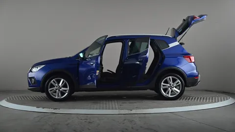 SEAT ARONA 1.0 TSI 110 FR [EZ]