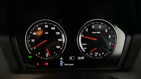 BMW 1 SERIES 118i [1.5] Sport [Nav/Servotronic]