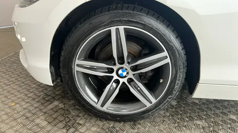 BMW 1 SERIES 118i [1.5] Sport [Nav/Servotronic]