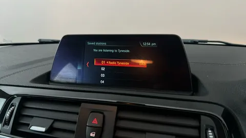 BMW 1 SERIES 118i [1.5] Sport [Nav/Servotronic]