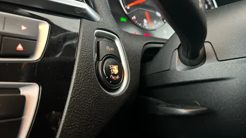 BMW 1 SERIES 118i [1.5] Sport [Nav/Servotronic]