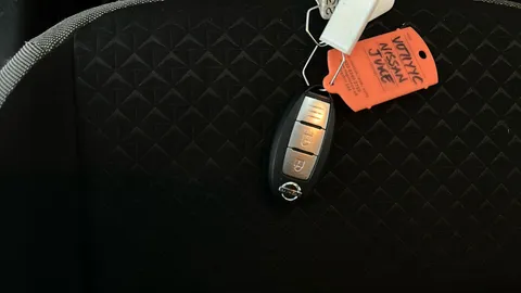 NISSAN JUKE 1.0 DiG-T 114 N-Connecta