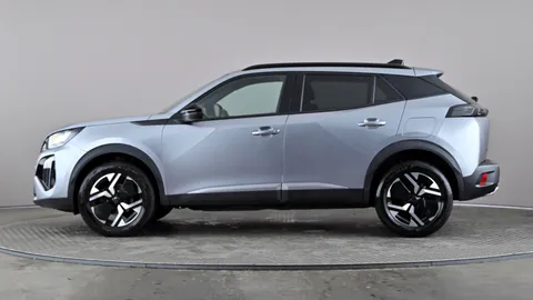 PEUGEOT 2008 1.2 PureTech 130 Allure