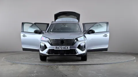 PEUGEOT 2008 1.2 PureTech 130 Allure