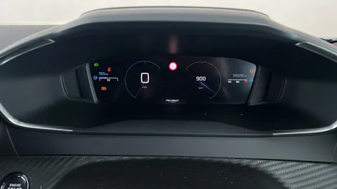 PEUGEOT 2008 1.2 PureTech 130 Allure