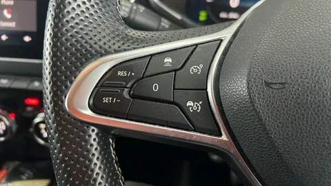 RENAULT ARKANA 1.6 E-Tech full hybrid 145 Engineered Auto