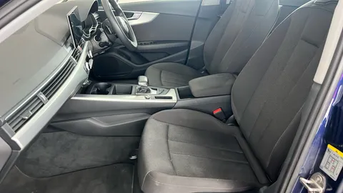 AUDI A4 35 TFSI Technik S Tronic