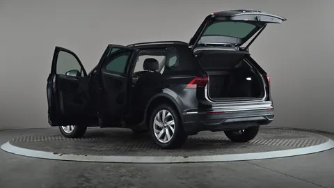 VOLKSWAGEN TIGUAN 1.4 TSI eHybrid Life DSG