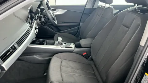 AUDI A4 35 TFSI Technik S Tronic