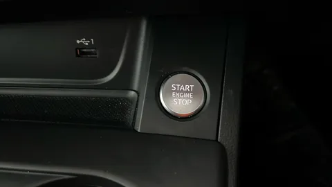 AUDI A4 35 TFSI Technik S Tronic