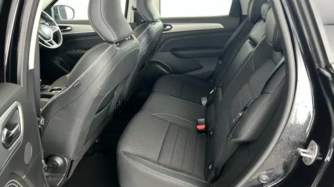 RENAULT ARKANA 1.6 E-TECH Hybrid 145 S Edition Auto