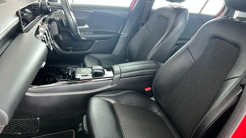 MERCEDES-BENZ A CLASS A200 Sport Executive Auto