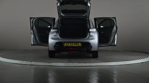 PEUGEOT 208 1.2 PureTech 130 Allure Premium + EAT8