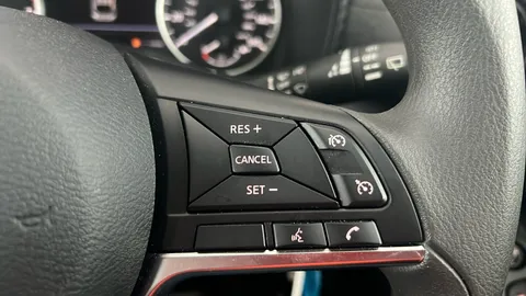 NISSAN JUKE 1.0 DiG-T Acenta Premium