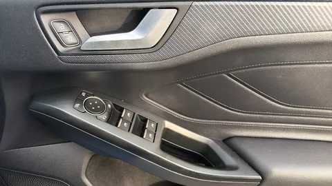 FORD FOCUS 1.0 EcoBoost 125 ST-Line X