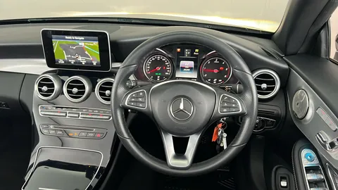 MERCEDES-BENZ C CLASS C220d 4Matic Sport Auto