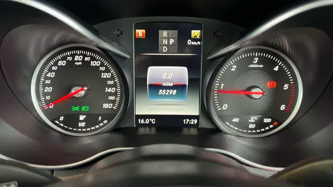 MERCEDES-BENZ C CLASS C220d 4Matic Sport Auto