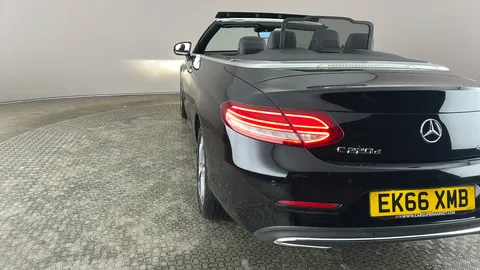 MERCEDES-BENZ C CLASS C220d 4Matic Sport Auto