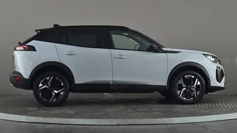 PEUGEOT 2008 1.2 PureTech 130 GT EAT8