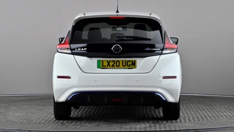 NISSAN LEAF 160kW e+ Tekna 62kWh Auto