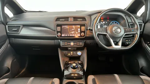 NISSAN LEAF 160kW e+ Tekna 62kWh Auto