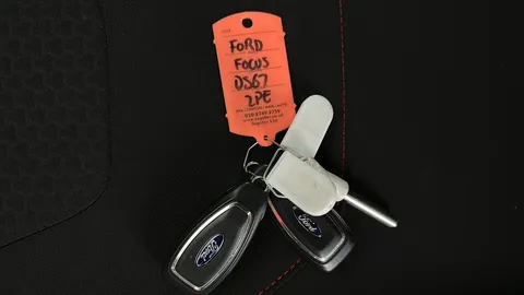 FORD FOCUS 1.0 EcoBoost 125 ST-Line Navigation Auto