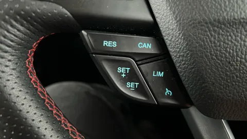 FORD ECOSPORT 1.0 EcoBoost 125 ST-Line