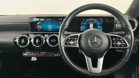 MERCEDES-BENZ A CLASS A180d Sport Executive Auto