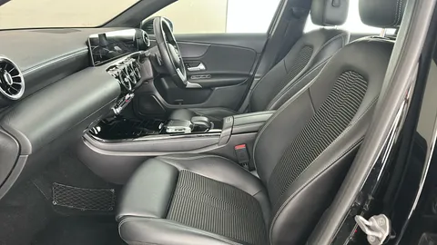 MERCEDES-BENZ A CLASS A180d Sport Executive Auto