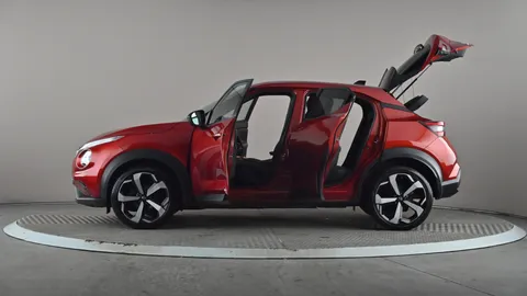 NISSAN JUKE 1.0 DiG-T 114 Tekna