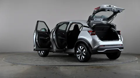 NISSAN JUKE 1.0 DiG-T Acenta Premium