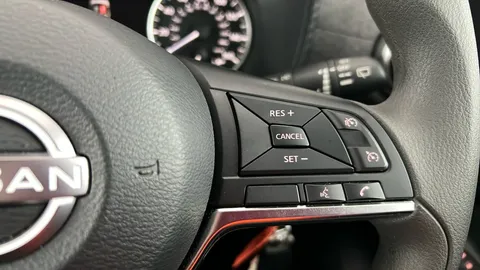 NISSAN JUKE 1.0 DiG-T Acenta Premium