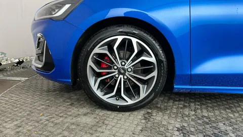 FORD FOCUS 1.0 EcoBoost ST-Line Vignale