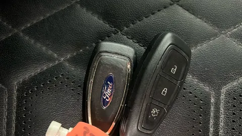 FORD FOCUS 1.0 EcoBoost ST-Line Vignale