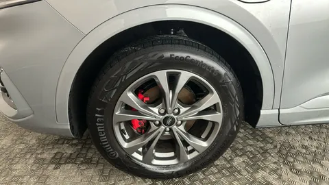 FORD KUGA 2.5 PHEV ST-Line Edition CVT