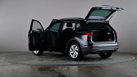 VOLKSWAGEN TIGUAN 1.5 TSI 150 Life DSG
