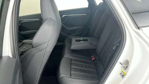 AUDI A3 35 TFSI S Line