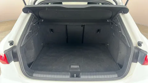 AUDI A3 35 TFSI S Line
