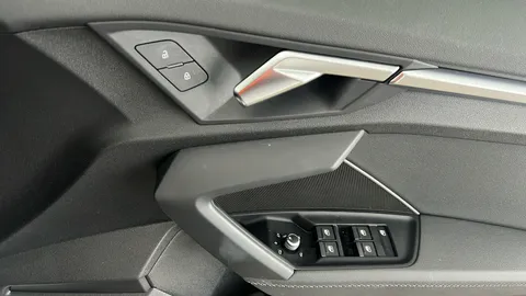 AUDI A3 35 TFSI S Line