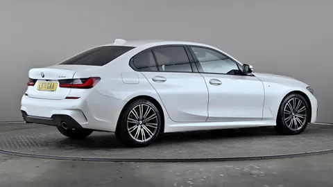 BMW 3 SERIES 320i M Sport Step Auto